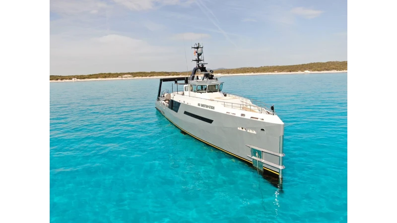 FAST CREW SUPPLIER 3307 2009 DAMEN YACHTING