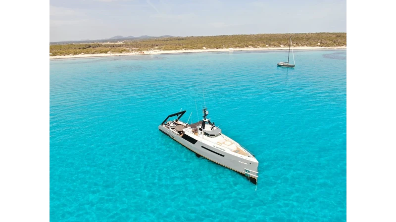 FAST CREW SUPPLIER 3307 2009 DAMEN YACHTING