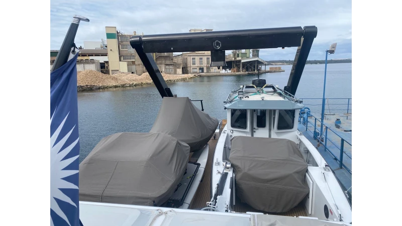 FAST CREW SUPPLIER 3307 2009 DAMEN YACHTING