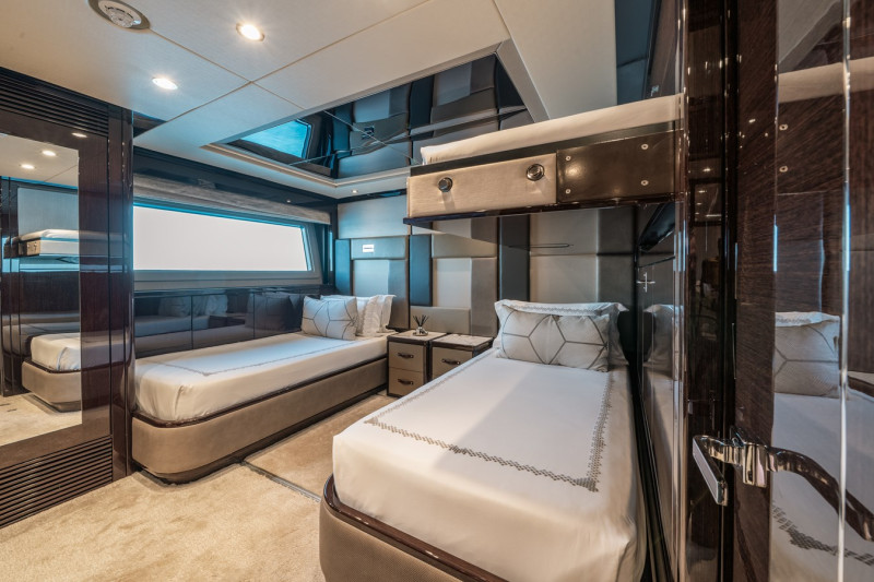 SUNSEEKER 131 2019 SUNSEEKER