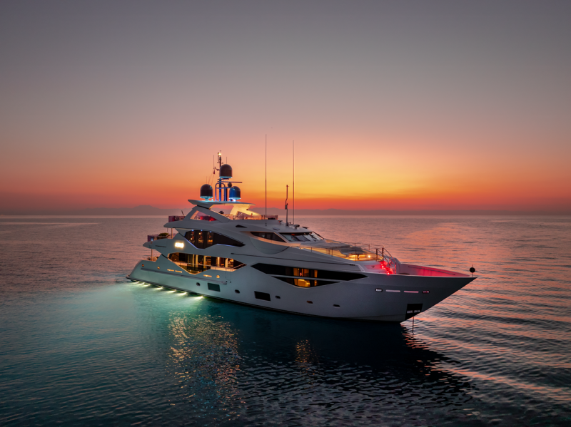 SUNSEEKER 131 2019 SUNSEEKER