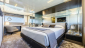 850 2017 FERRETTI YACHTS