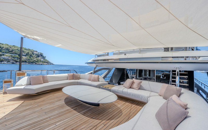 AZIMUT GRANDE TRIDECK 2024 AZIMUT YACHTS