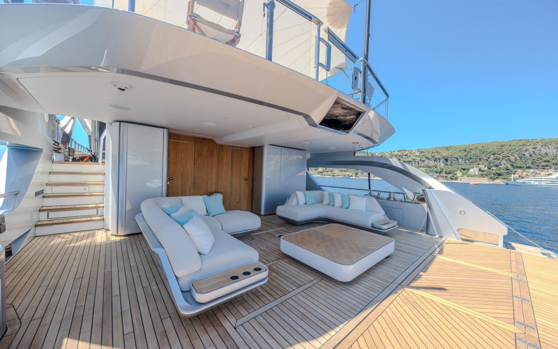 AZIMUT GRANDE TRIDECK 2024 AZIMUT YACHTS