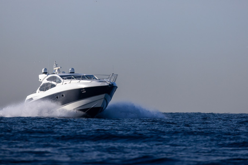 PREDATOR 64 2010 SUNSEEKER