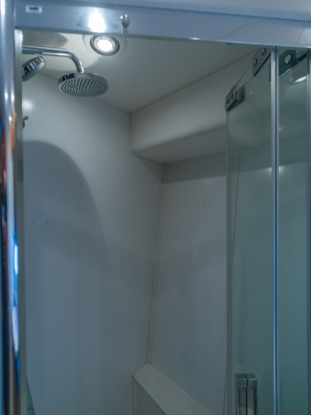 PREDATOR 64 2010 SUNSEEKER