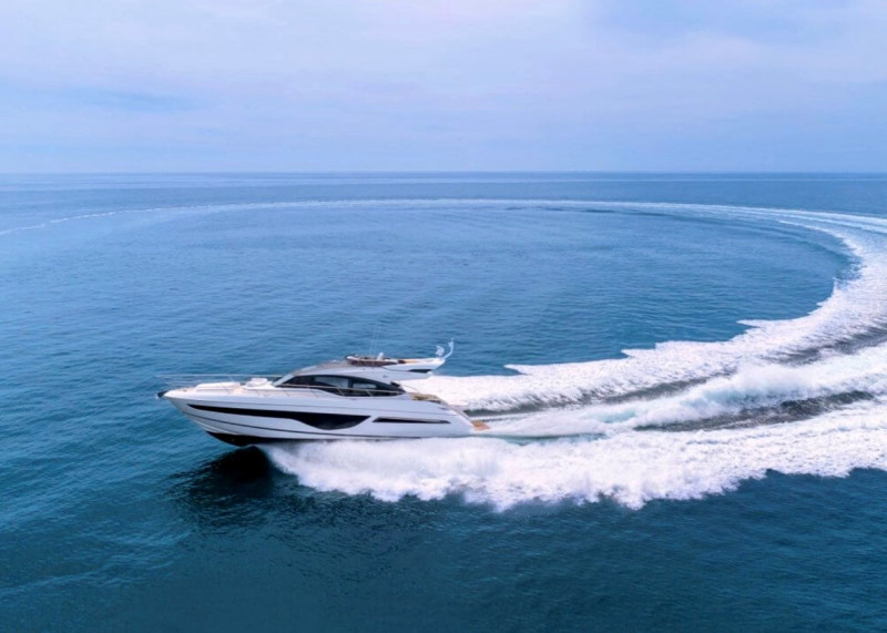 S66 2022 PRINCESS YACHTS
