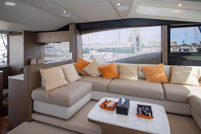 S66 2022 PRINCESS YACHTS