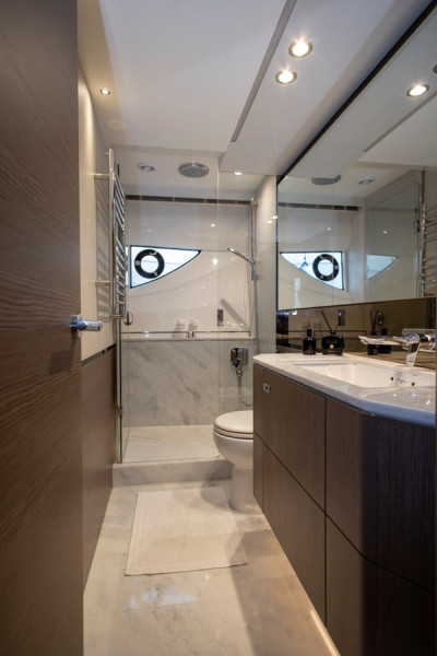 S66 2022 PRINCESS YACHTS