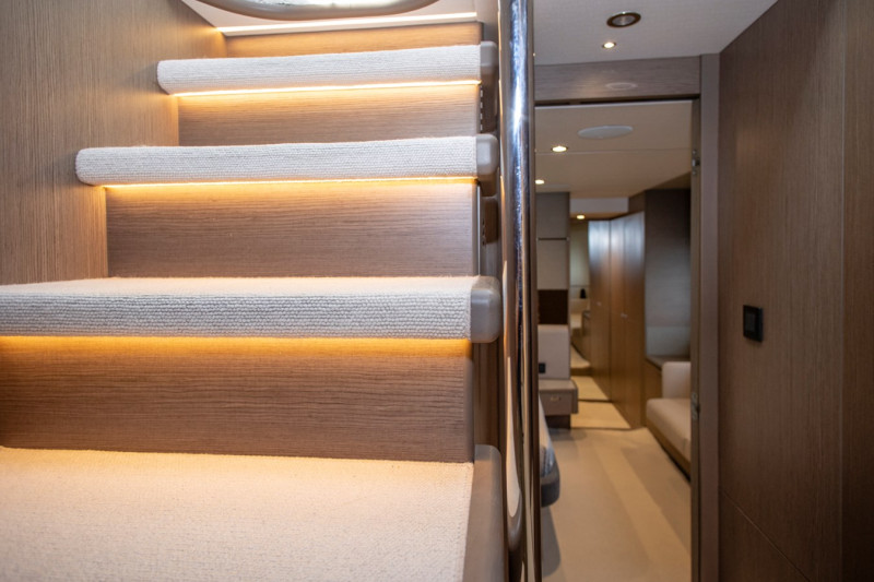 S66 2022 PRINCESS YACHTS