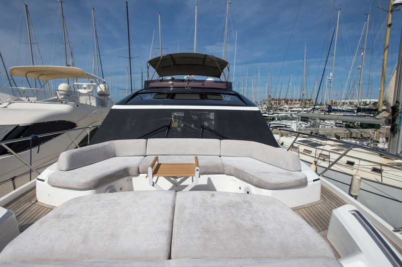 S66 2022 PRINCESS YACHTS