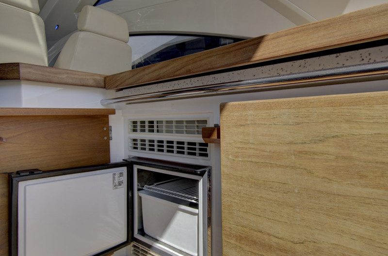 GT 52  2010 FAIRLINE