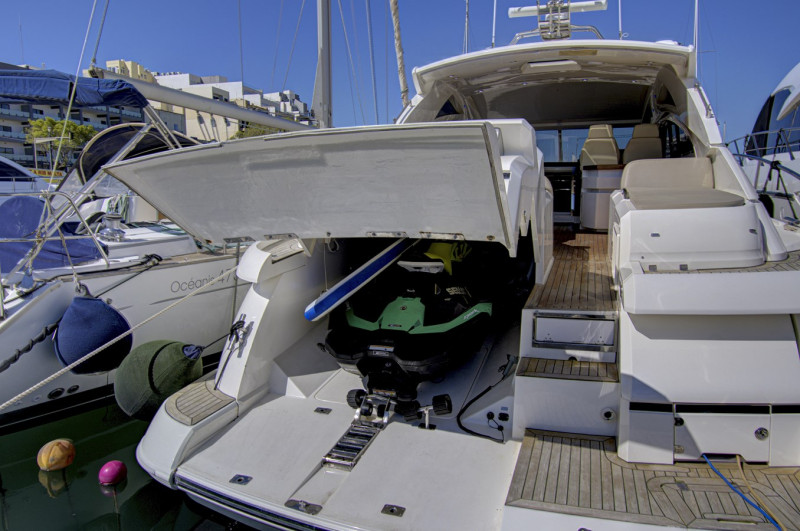GT 52  2010 FAIRLINE