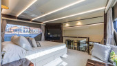 95 YACHT 2019 SUNSEEKER