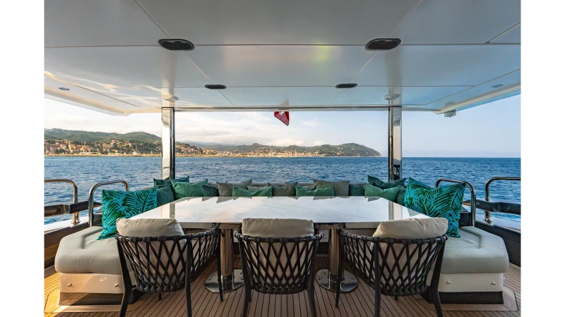 GRANDE 27M 2019 AZIMUT YACHTS