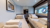 95 YACHT 2018 SUNSEEKER