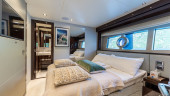 95 YACHT 2018 SUNSEEKER