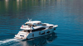 95 YACHT 2018 SUNSEEKER