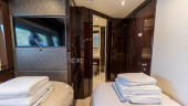 95 YACHT 2018 SUNSEEKER