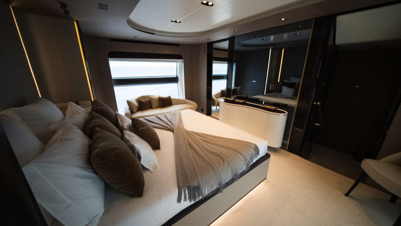 GRANDE 27M 2018 AZIMUT YACHTS