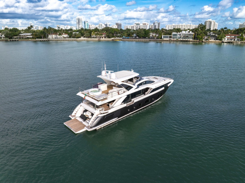 GRANDE 27M 2019 AZIMUT YACHTS