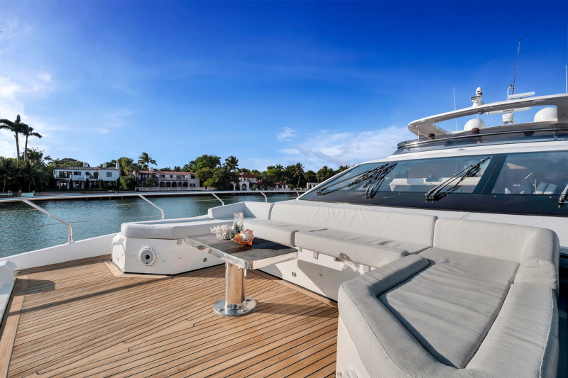 GRANDE 27M 2019 AZIMUT YACHTS