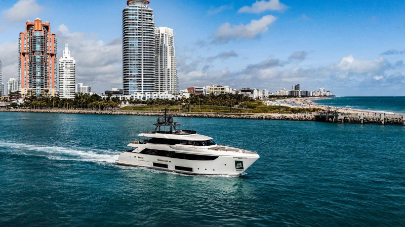 Navetta 33 2024 CUSTOM LINE