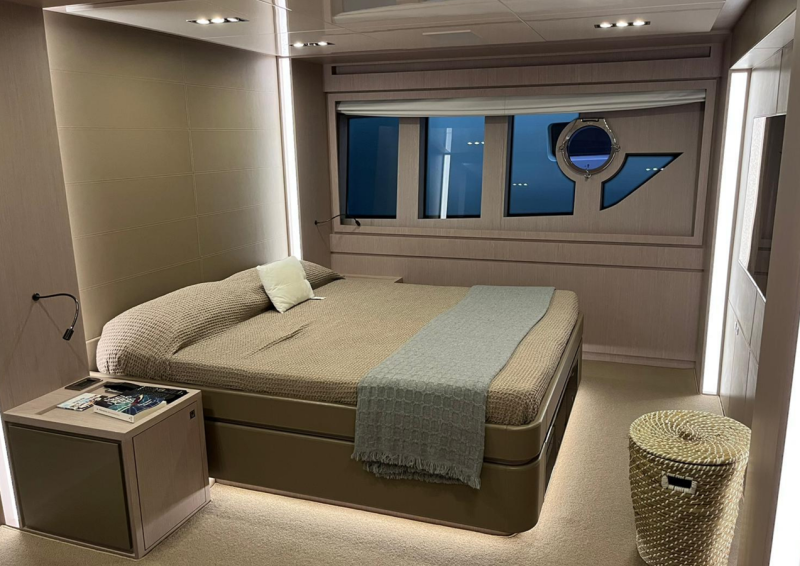88 DOMINO SUPER 2018 RIVA YACHT