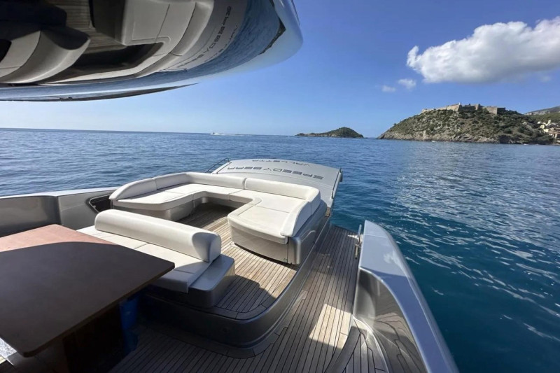 88 DOMINO SUPER 2018 RIVA YACHT