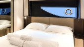 860 2023 FERRETTI YACHTS