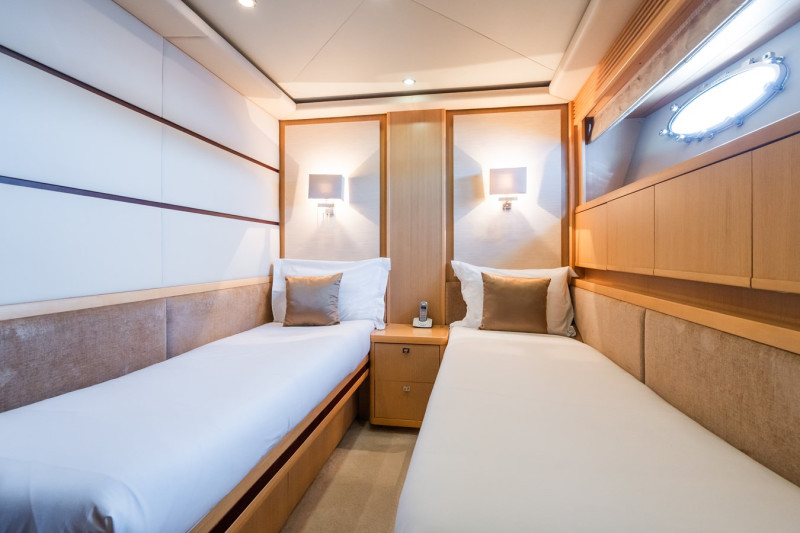 PRINCESS 95 2009 PRINCESS YACHTS