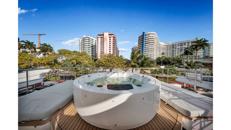 GRANDE 27 METRI 2019 AZIMUT YACHTS
