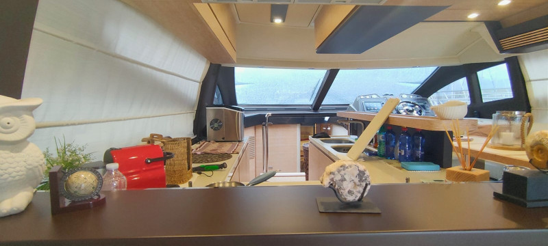 64 FLYBRIDGE 2015 AZIMUT YACHTS