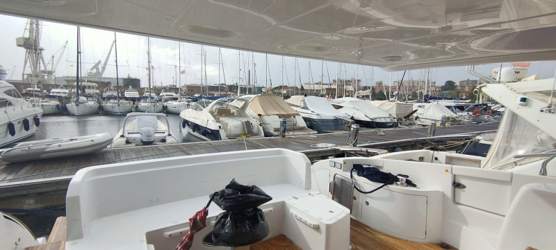 64 FLYBRIDGE 2015 AZIMUT YACHTS