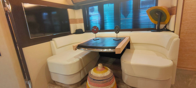 64 FLYBRIDGE 2015 AZIMUT YACHTS