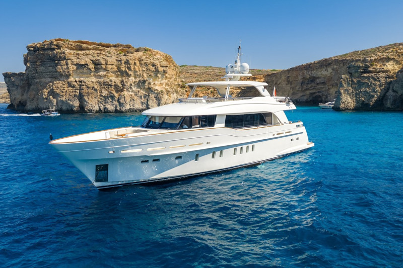 94 VOYAGER 2015 MULDER SHIPYARD