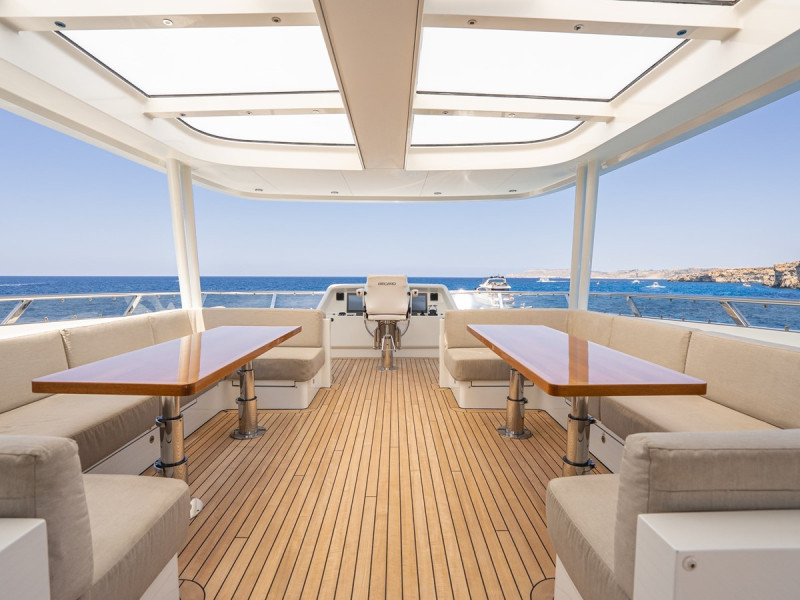 94 VOYAGER 2015 MULDER SHIPYARD