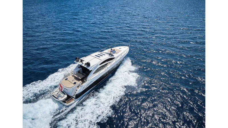 PREDATOR 64 2010 SUNSEEKER