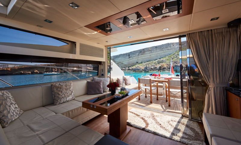 PREDATOR 64 2010 SUNSEEKER