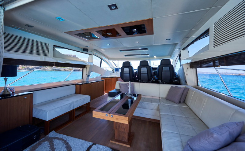 PREDATOR 64 2010 SUNSEEKER
