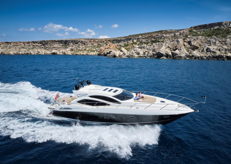 PREDATOR 64 2010 SUNSEEKER