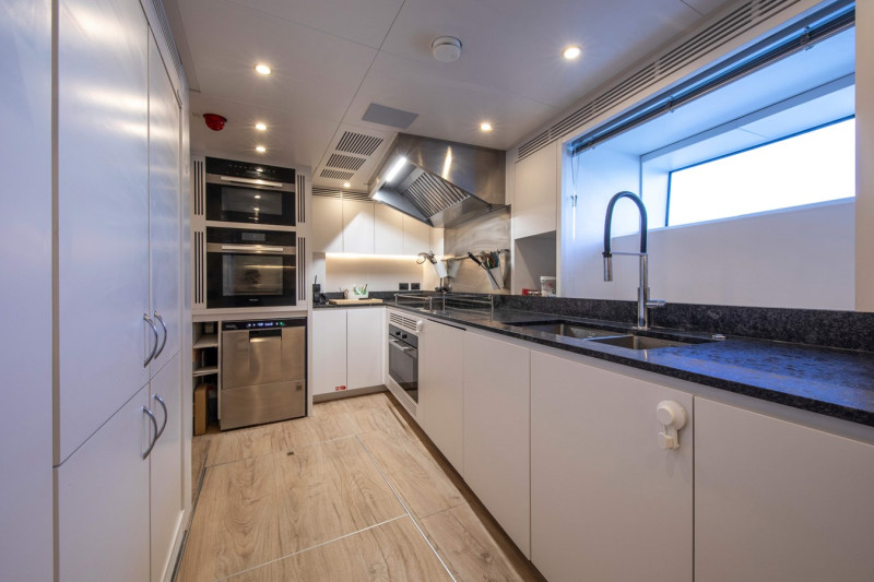 B.Yond 37M 2025 BENETTI YACHTS