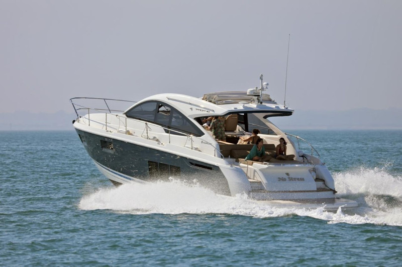 2015 FAIRLINE