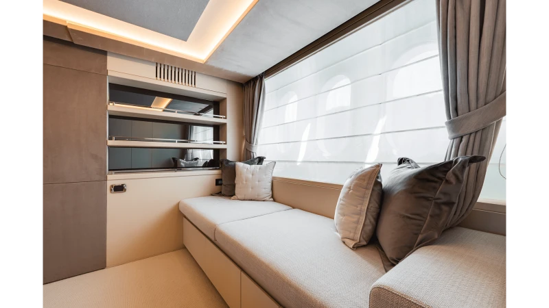 116 2008 AZIMUT YACHTS