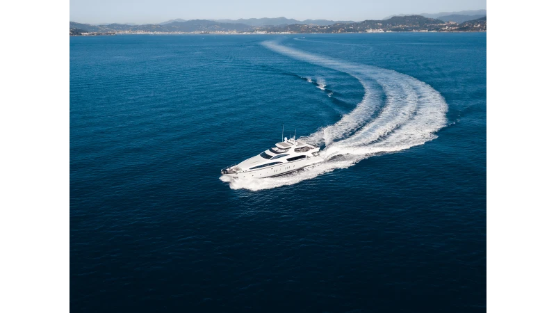 116 2008 AZIMUT YACHTS