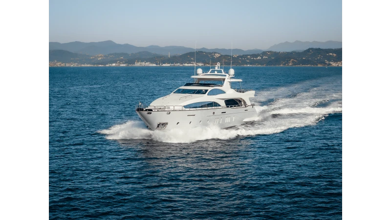 116 2008 AZIMUT YACHTS