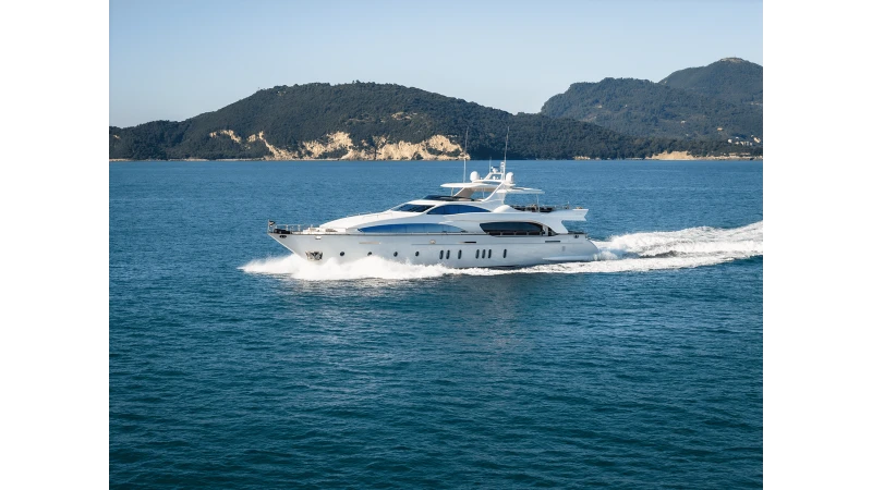 116 2008 AZIMUT YACHTS