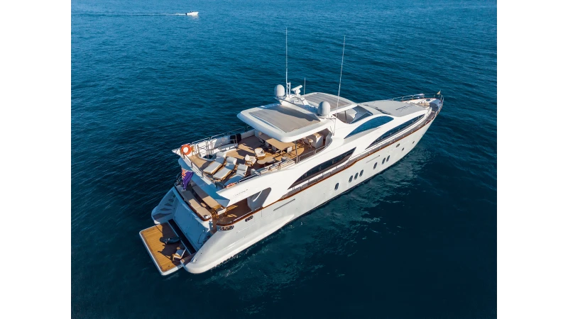 116 2008 AZIMUT YACHTS