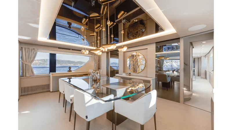 116 2008 AZIMUT YACHTS