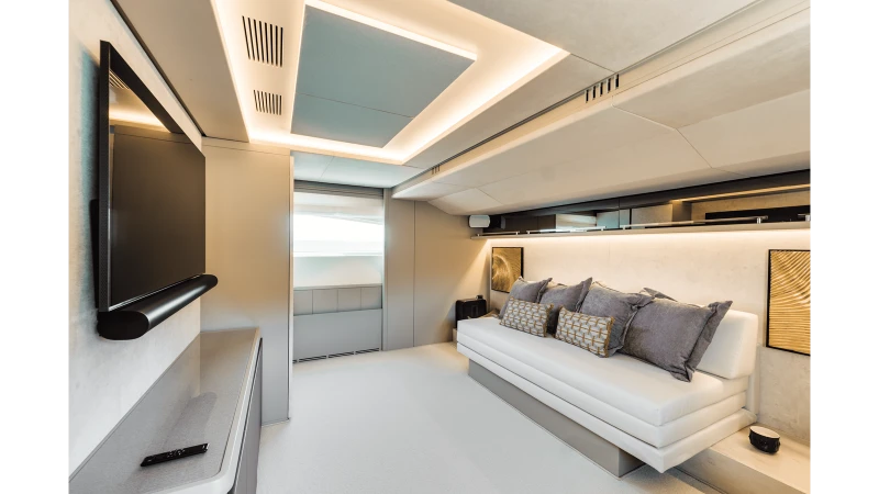 116 2008 AZIMUT YACHTS